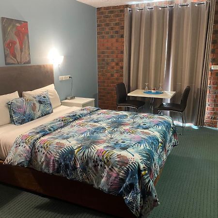 Zero Inn Motel Nhill Екстер'єр фото