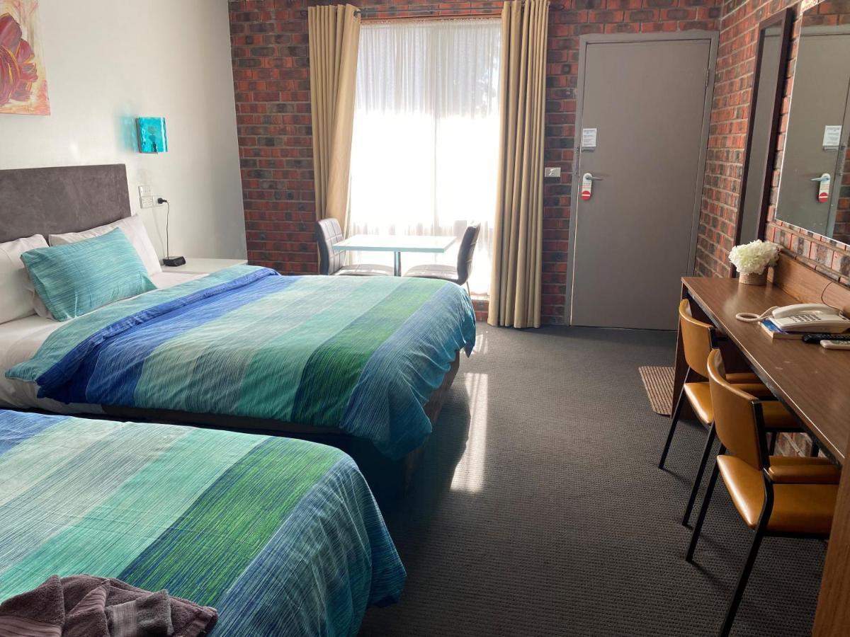 Zero Inn Motel Nhill Екстер'єр фото
